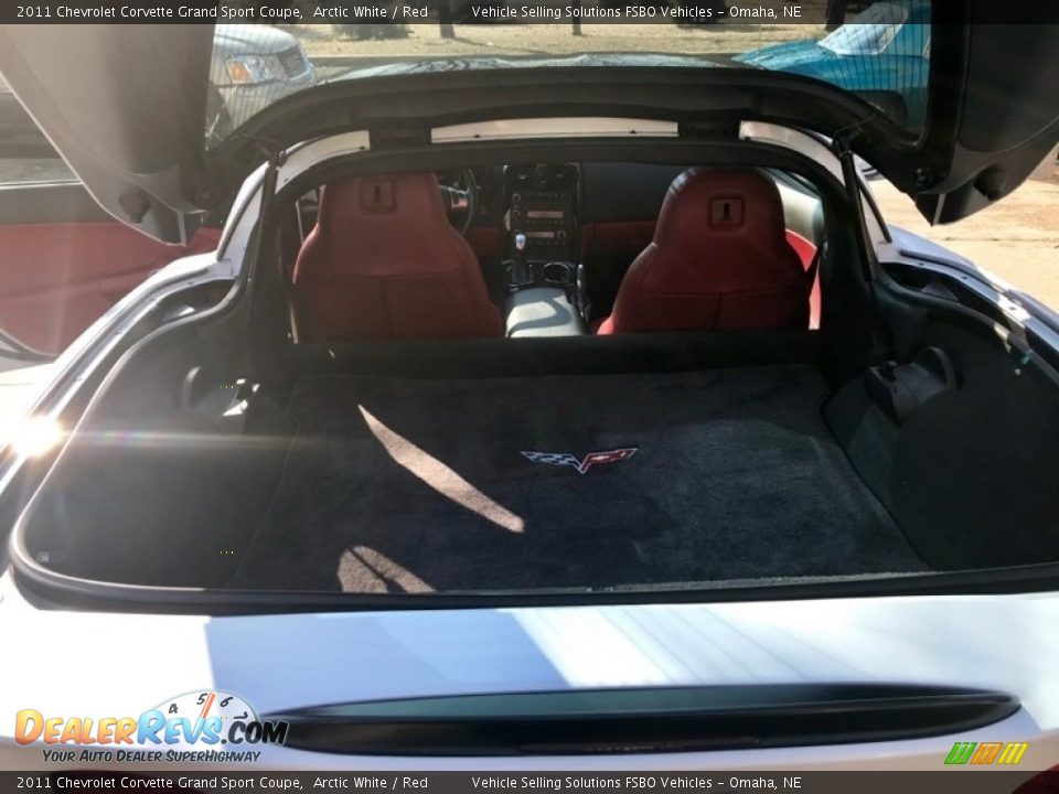 2011 Chevrolet Corvette Grand Sport Coupe Arctic White / Red Photo #10