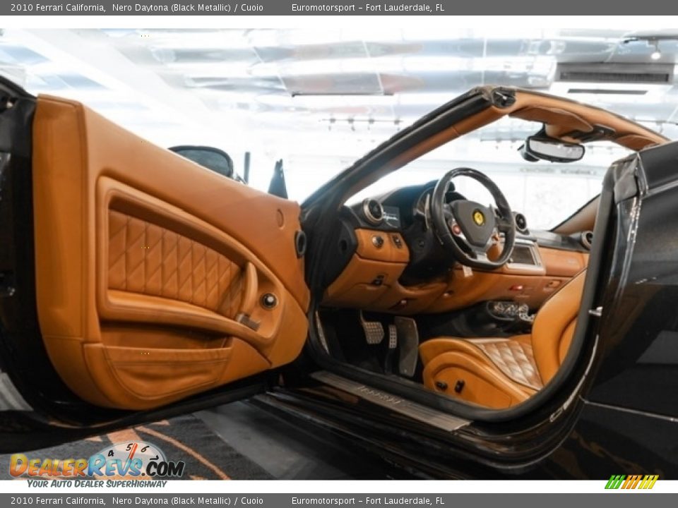 2010 Ferrari California Nero Daytona (Black Metallic) / Cuoio Photo #5