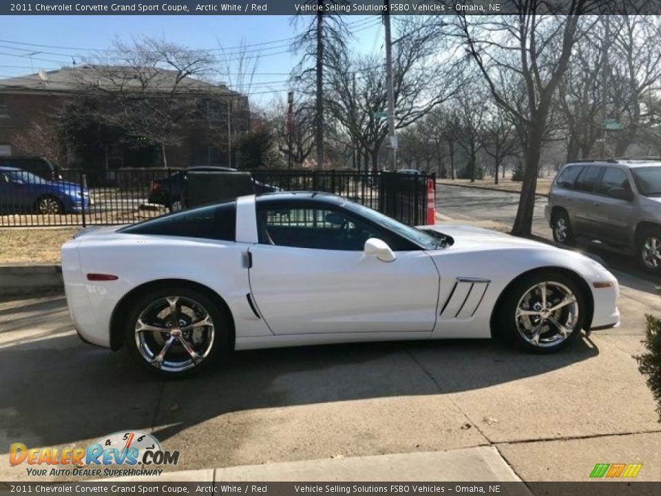 2011 Chevrolet Corvette Grand Sport Coupe Arctic White / Red Photo #22