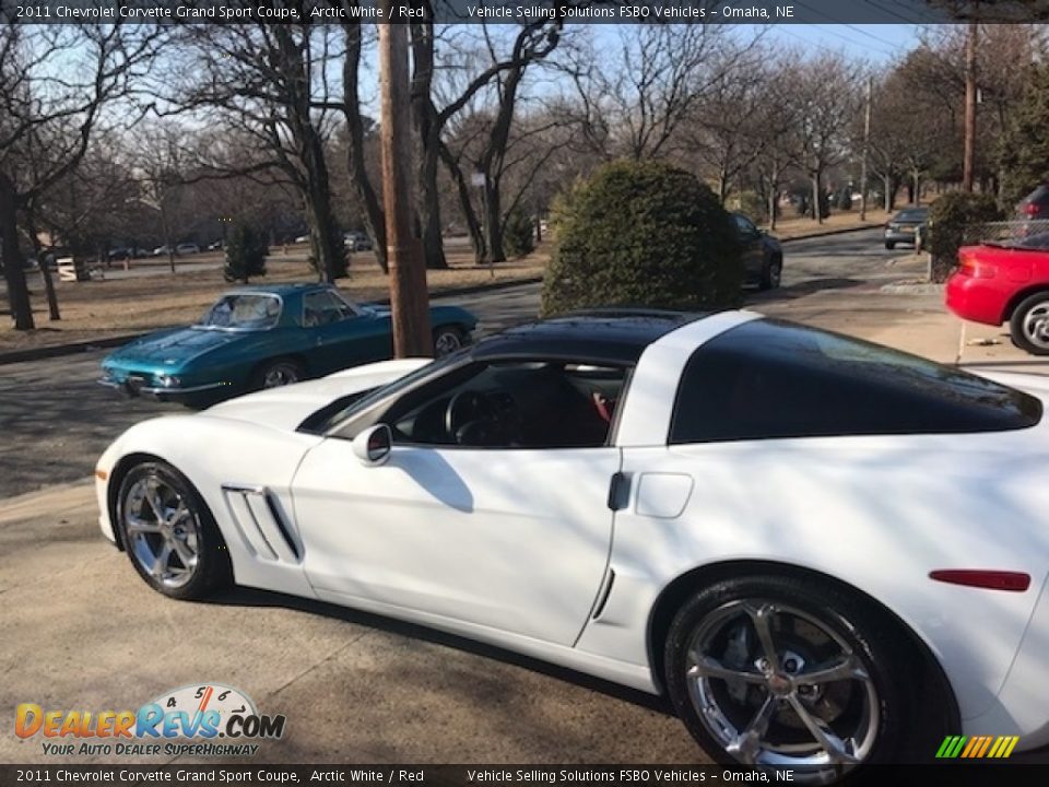 2011 Chevrolet Corvette Grand Sport Coupe Arctic White / Red Photo #24