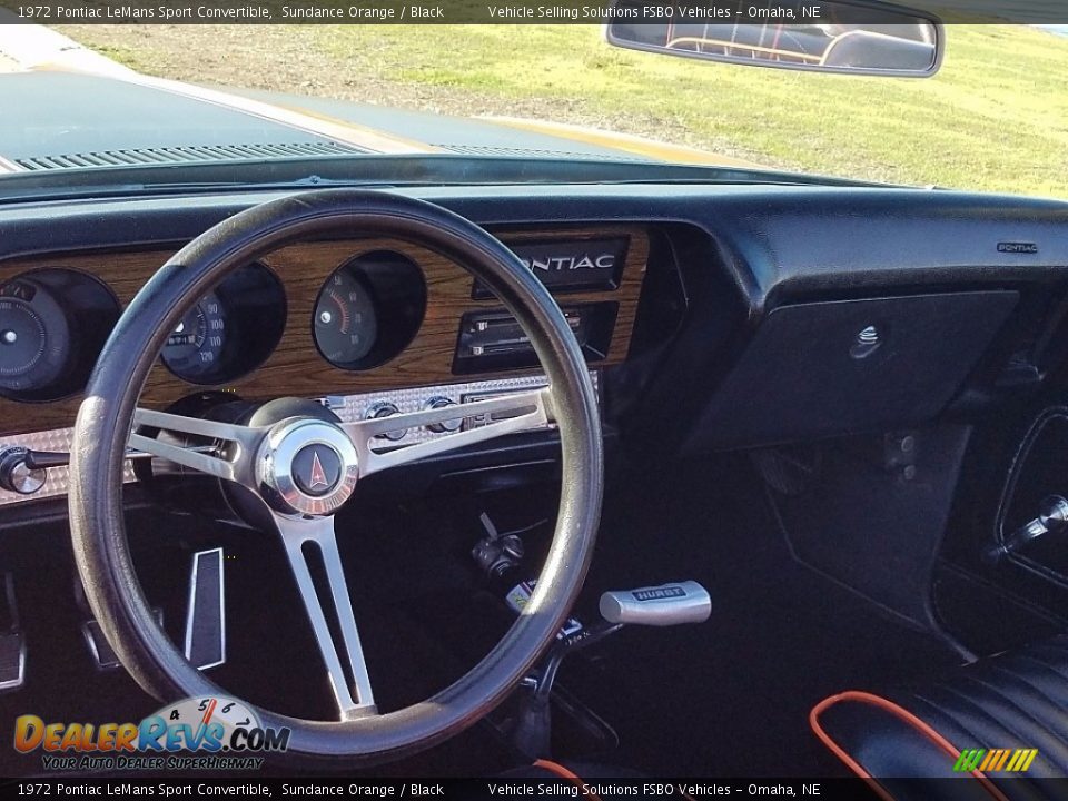 Dashboard of 1972 Pontiac LeMans Sport Convertible Photo #7