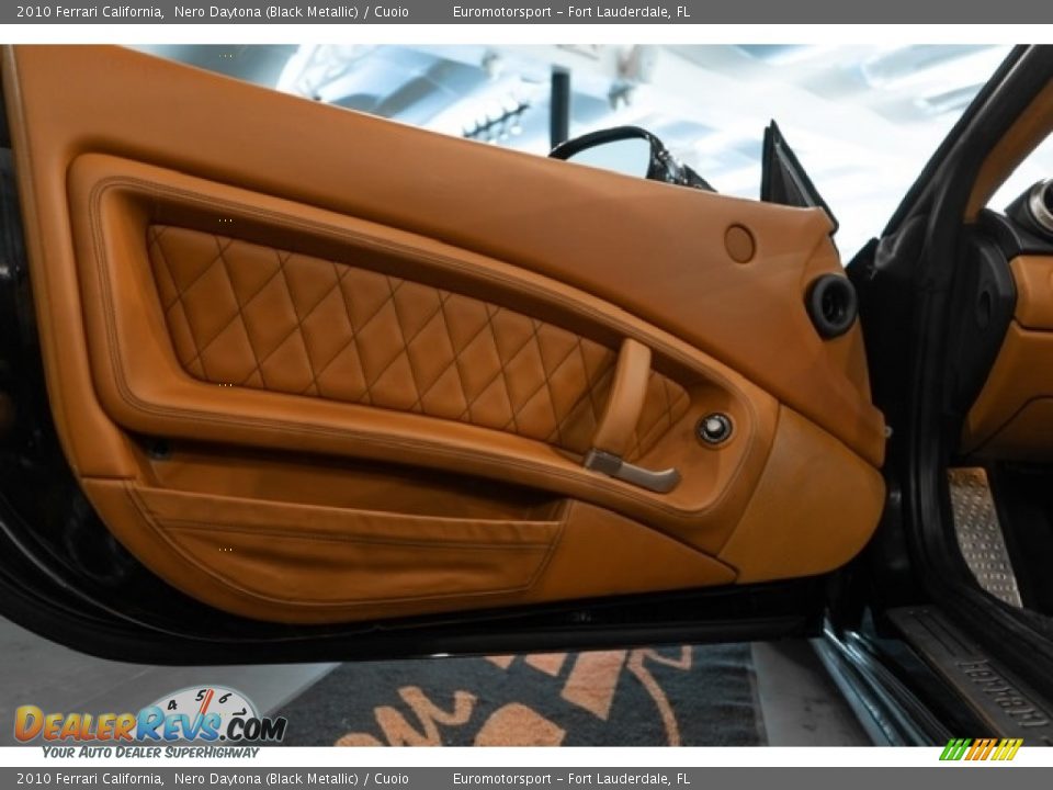 2010 Ferrari California Nero Daytona (Black Metallic) / Cuoio Photo #25