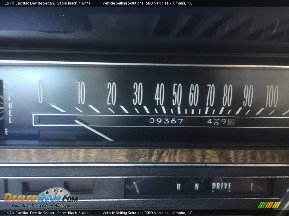 1970 Cadillac DeVille Sedan Gauges Photo #3