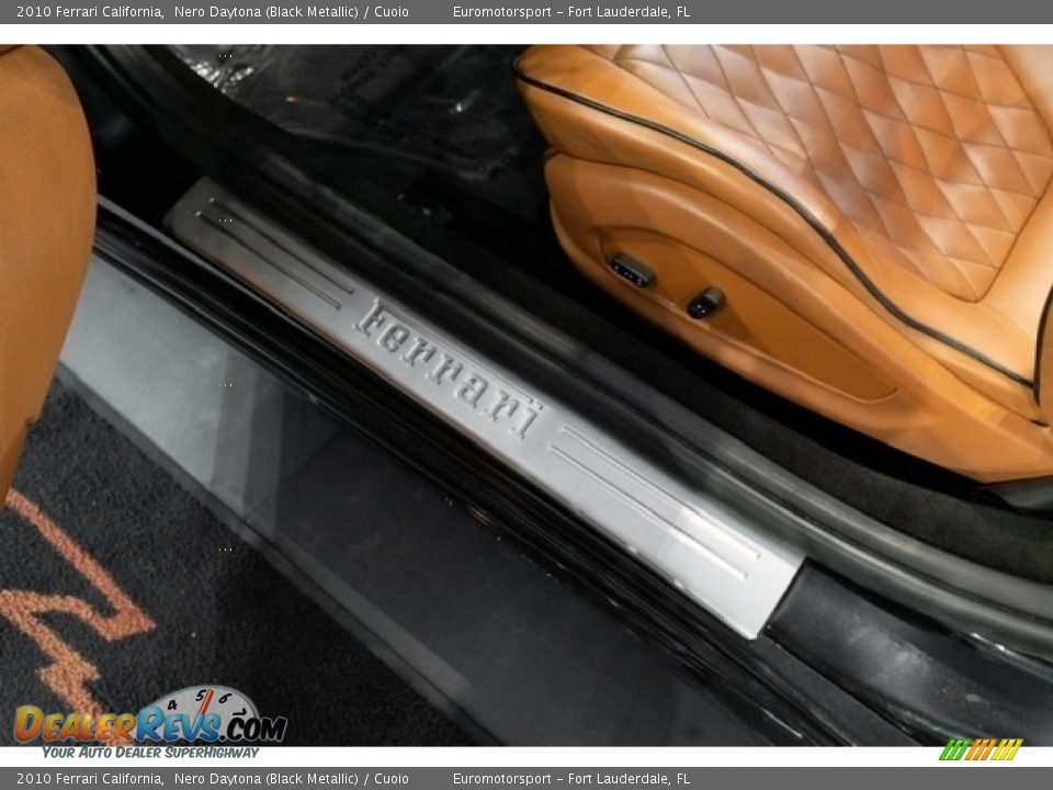 2010 Ferrari California Nero Daytona (Black Metallic) / Cuoio Photo #35