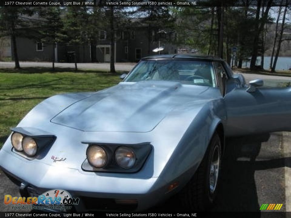 1977 Chevrolet Corvette Coupe Light Blue / White Photo #4