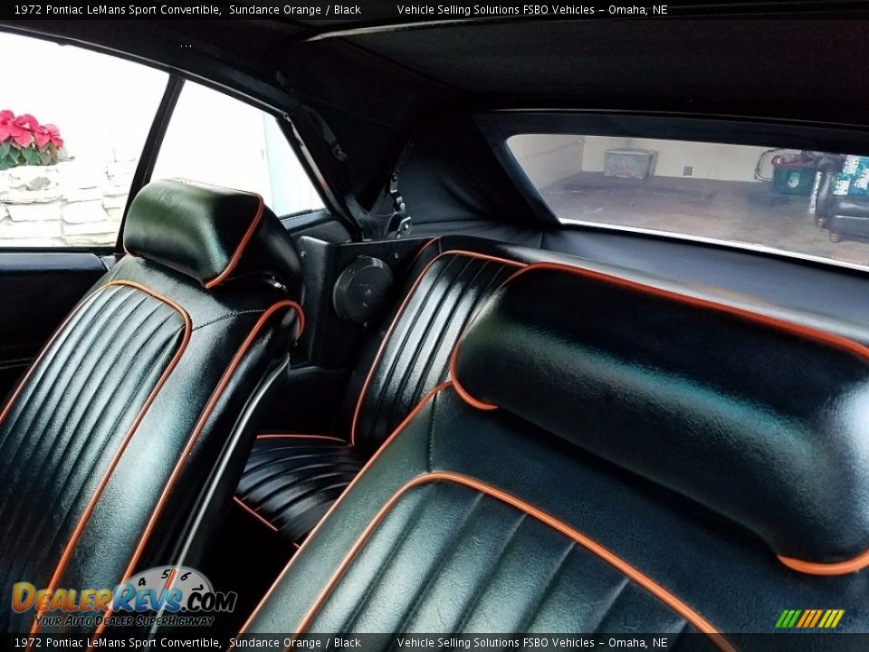 Front Seat of 1972 Pontiac LeMans Sport Convertible Photo #20
