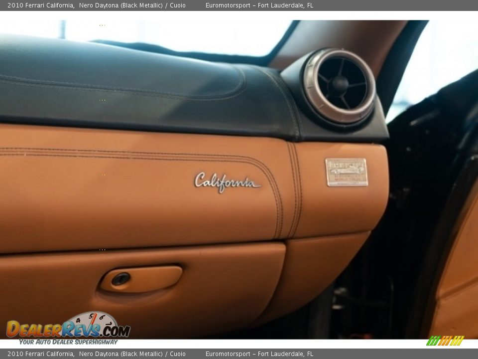 2010 Ferrari California Nero Daytona (Black Metallic) / Cuoio Photo #43