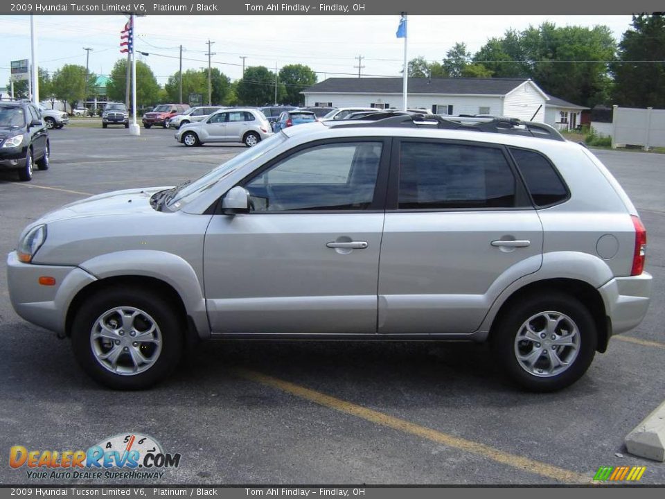 2009 Hyundai Tucson Limited V6 Platinum / Black Photo #4