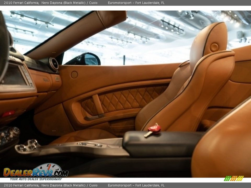 2010 Ferrari California Nero Daytona (Black Metallic) / Cuoio Photo #48