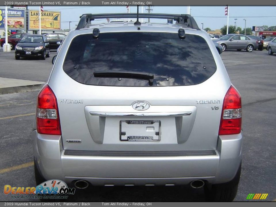2009 Hyundai Tucson Limited V6 Platinum / Black Photo #6