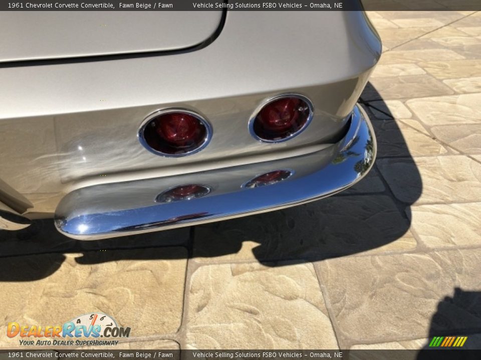 1961 Chevrolet Corvette Convertible Fawn Beige / Fawn Photo #18