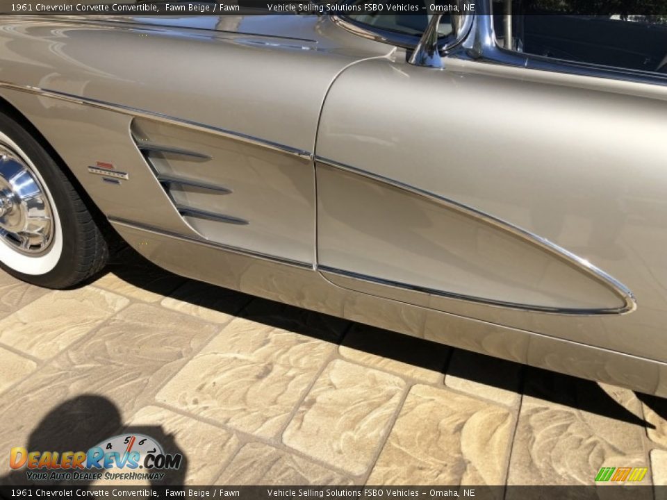 1961 Chevrolet Corvette Convertible Fawn Beige / Fawn Photo #20