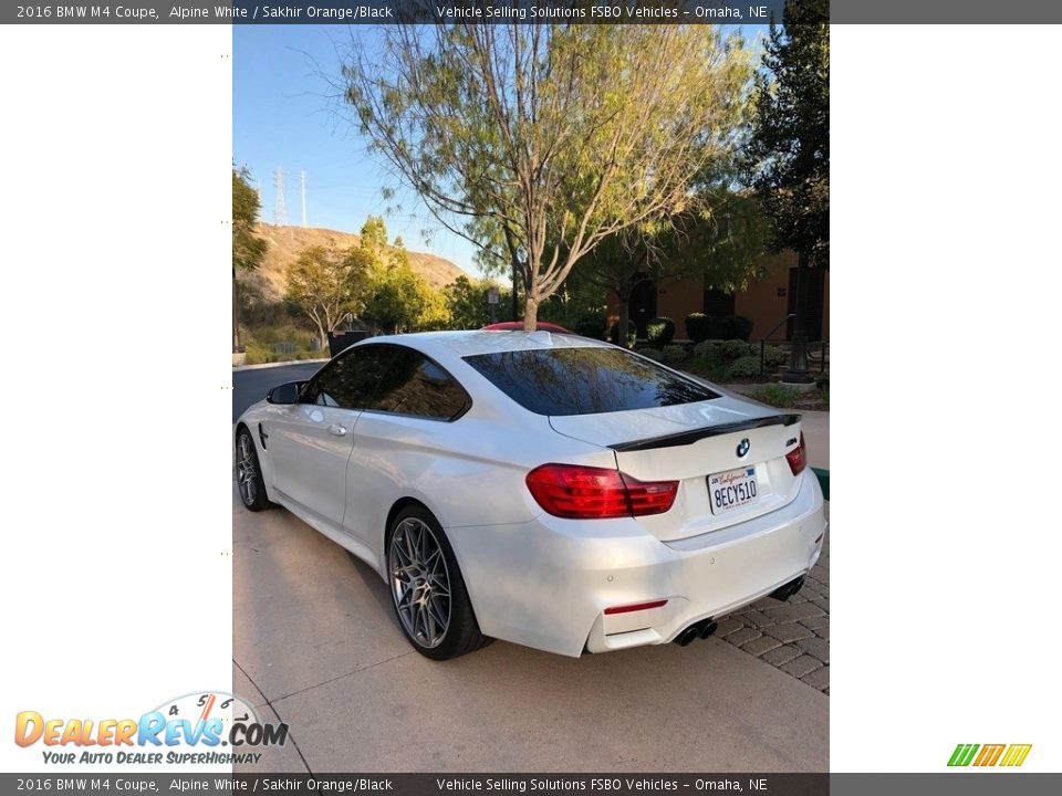 2016 BMW M4 Coupe Alpine White / Sakhir Orange/Black Photo #32