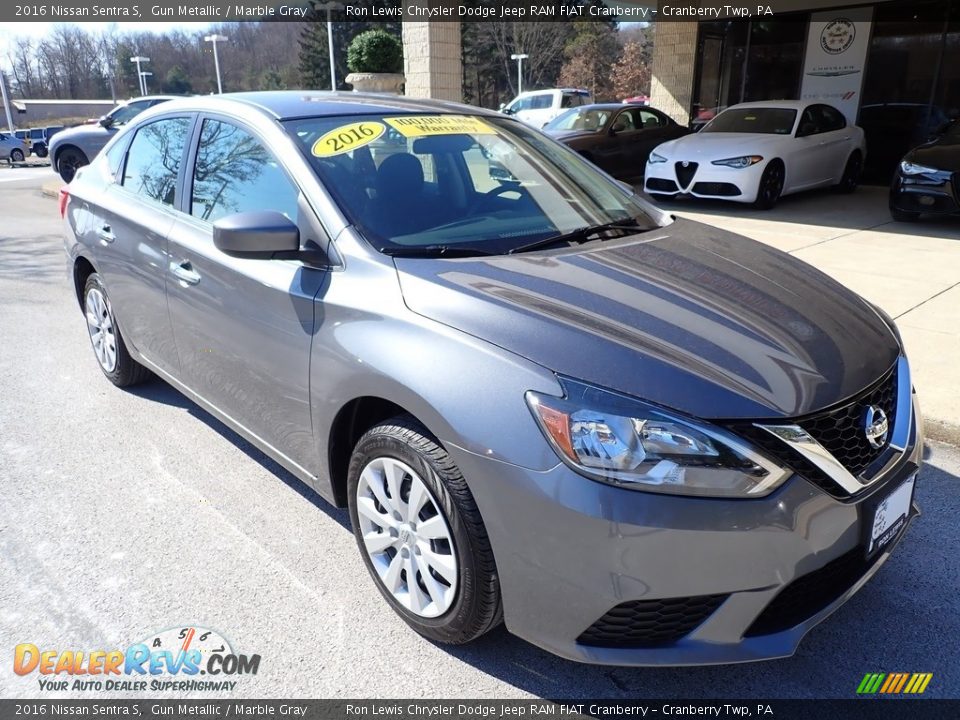 2016 Nissan Sentra S Gun Metallic / Marble Gray Photo #3