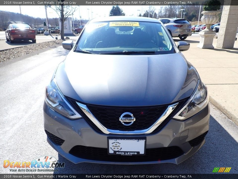 2016 Nissan Sentra S Gun Metallic / Marble Gray Photo #4