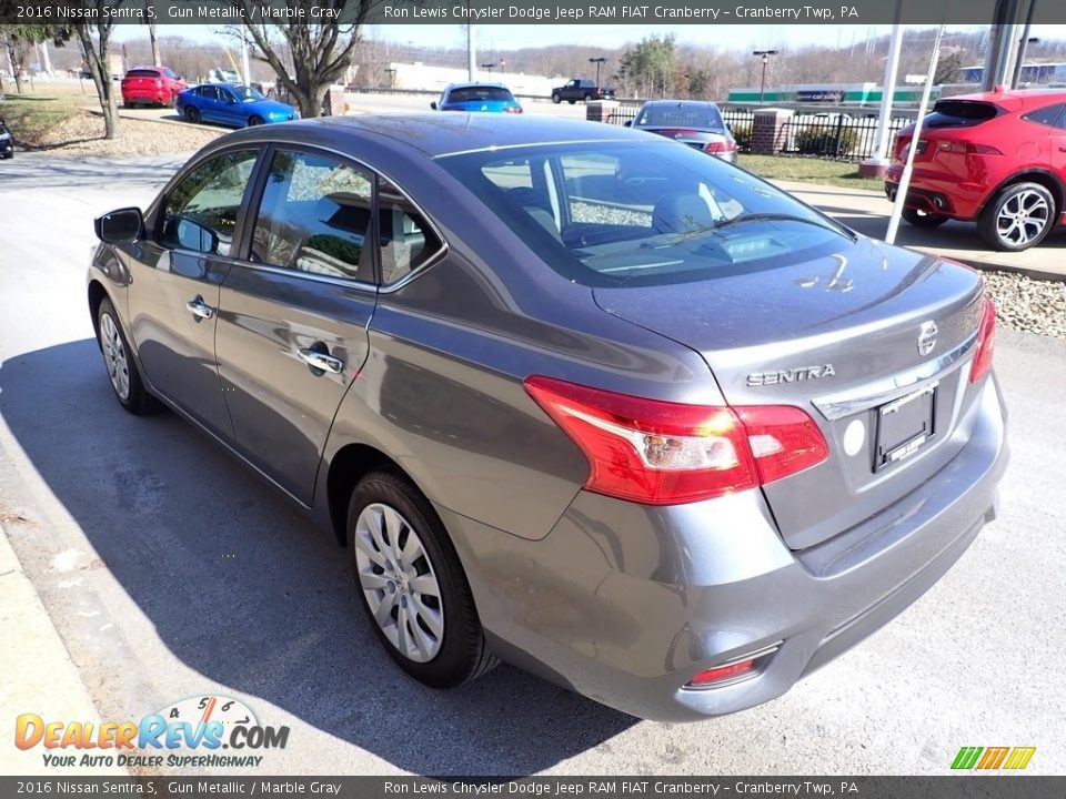 2016 Nissan Sentra S Gun Metallic / Marble Gray Photo #7