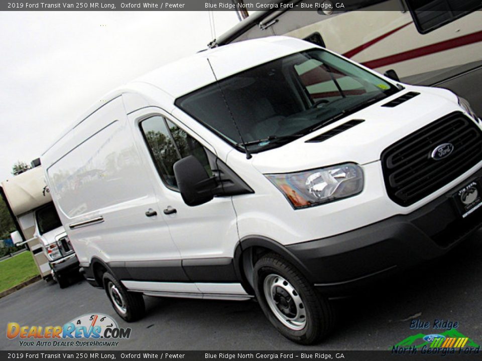 2019 Ford Transit Van 250 MR Long Oxford White / Pewter Photo #30