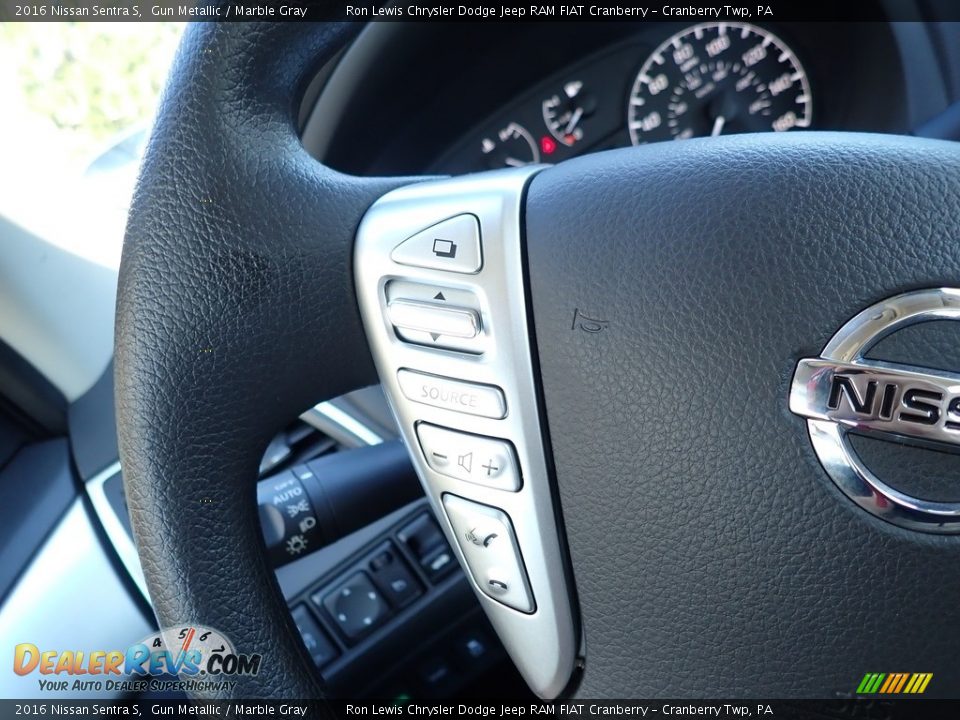 2016 Nissan Sentra S Gun Metallic / Marble Gray Photo #19