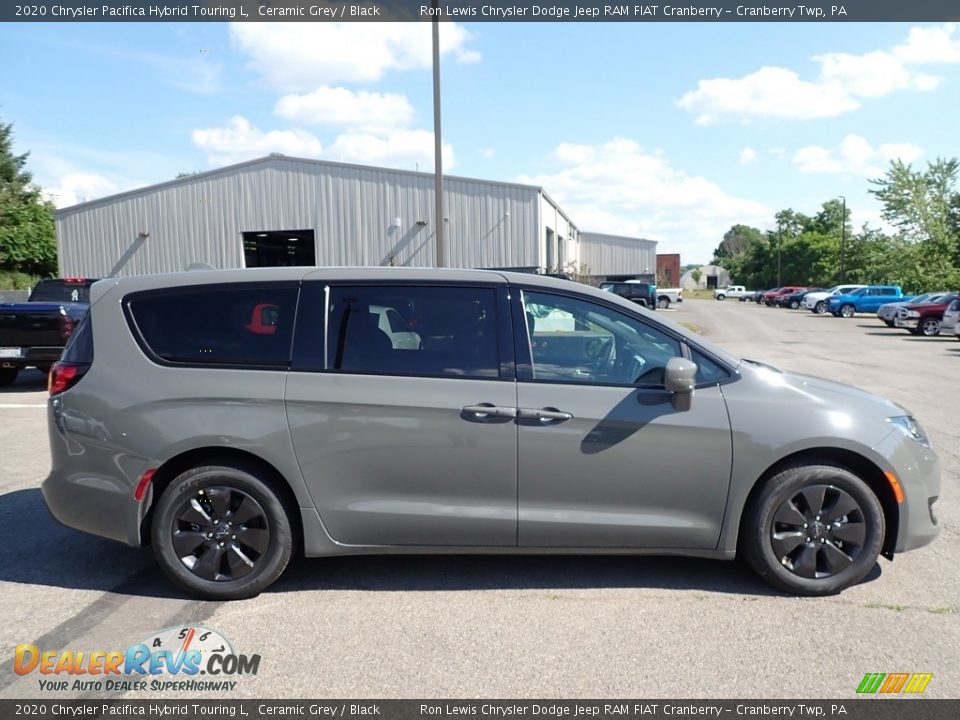 Ceramic Grey 2020 Chrysler Pacifica Hybrid Touring L Photo #4