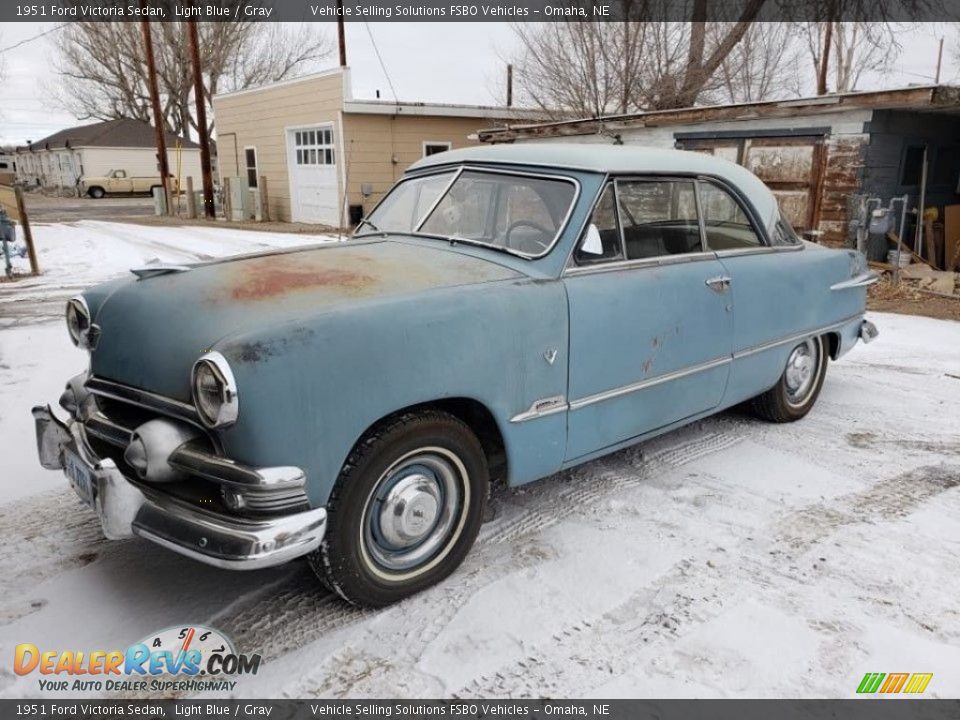 Front 3/4 View of 1951 Ford Victoria Sedan Photo #1