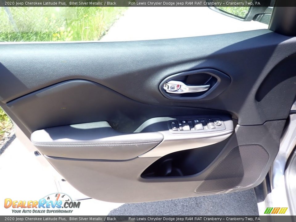 2020 Jeep Cherokee Latitude Plus Billet Silver Metallic / Black Photo #13