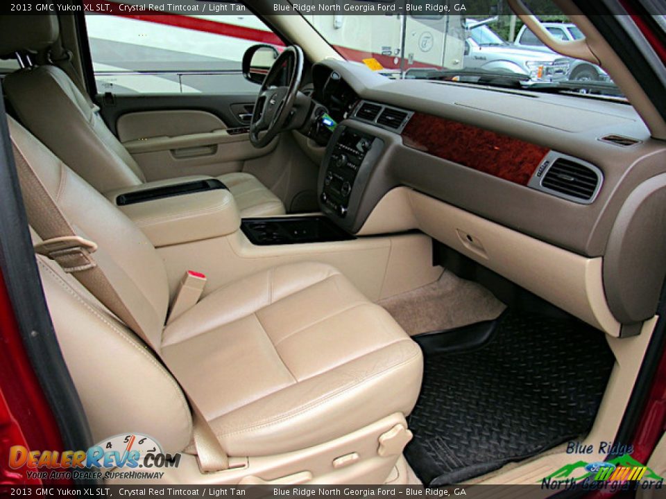 2013 GMC Yukon XL SLT Crystal Red Tintcoat / Light Tan Photo #28