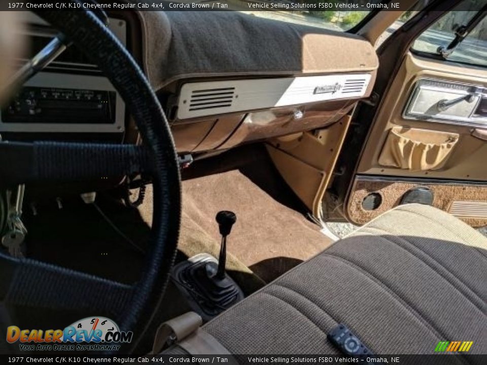 Controls of 1977 Chevrolet C/K K10 Cheyenne Regular Cab 4x4 Photo #5