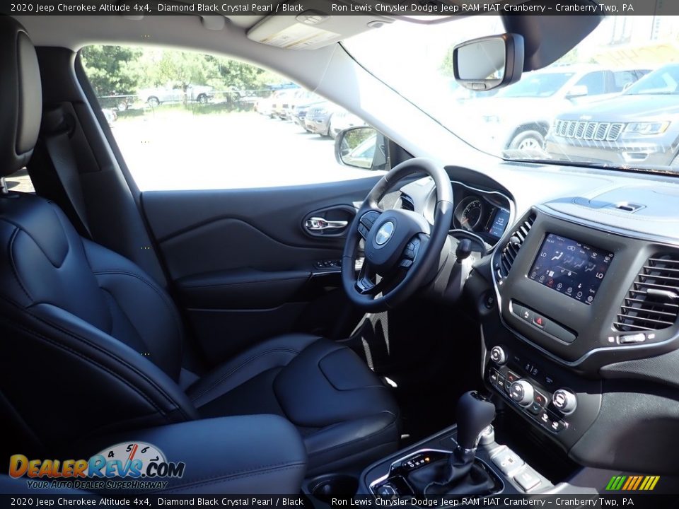 2020 Jeep Cherokee Altitude 4x4 Diamond Black Crystal Pearl / Black Photo #10