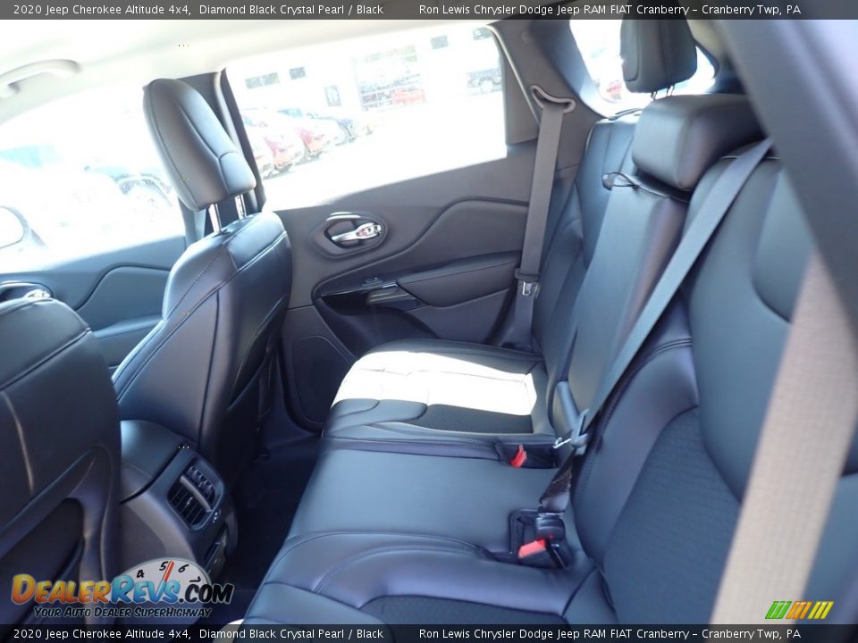 2020 Jeep Cherokee Altitude 4x4 Diamond Black Crystal Pearl / Black Photo #11
