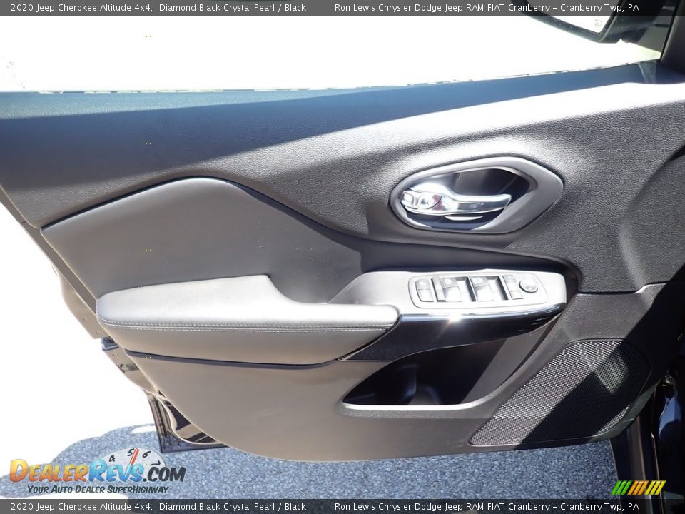 2020 Jeep Cherokee Altitude 4x4 Diamond Black Crystal Pearl / Black Photo #14