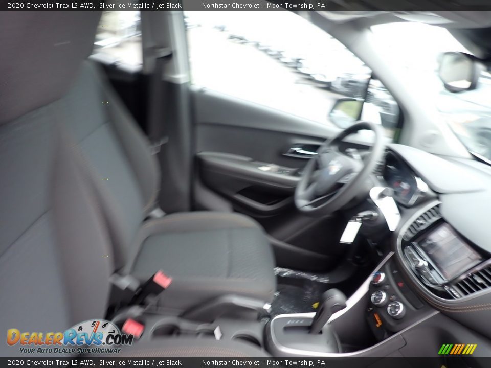 2020 Chevrolet Trax LS AWD Silver Ice Metallic / Jet Black Photo #10