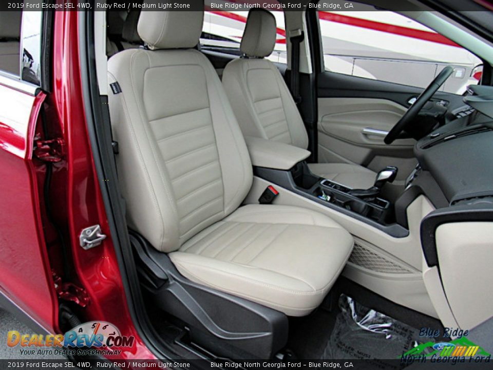 2019 Ford Escape SEL 4WD Ruby Red / Medium Light Stone Photo #11