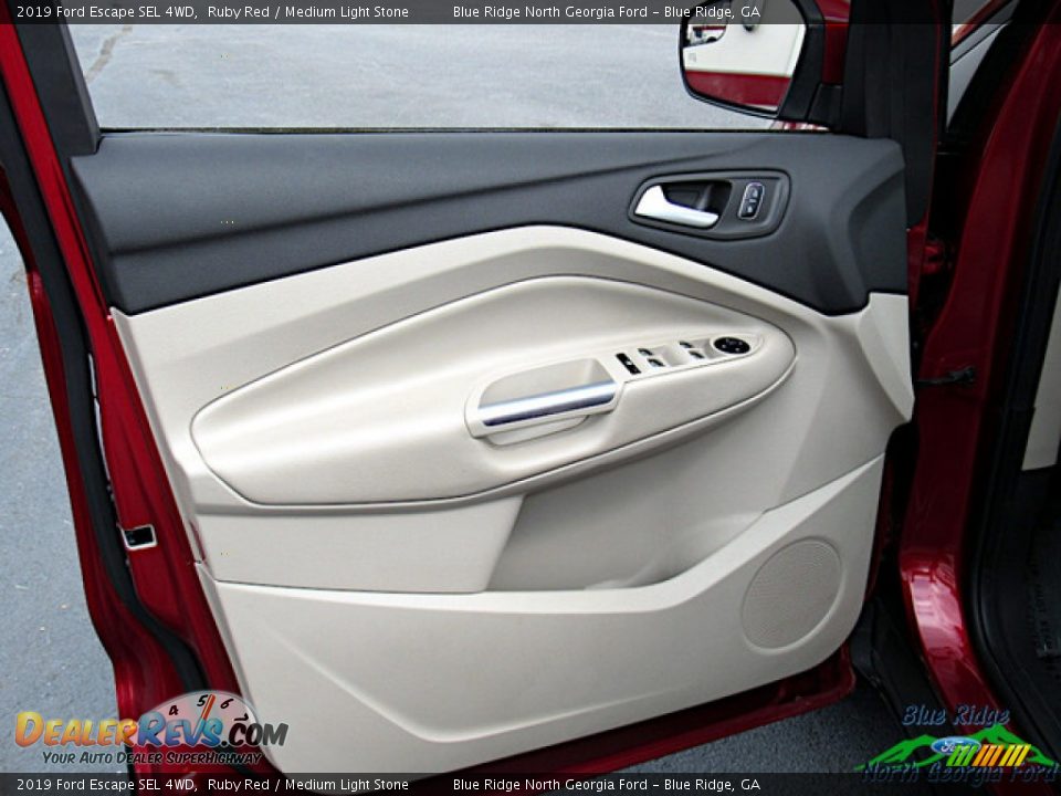 2019 Ford Escape SEL 4WD Ruby Red / Medium Light Stone Photo #26