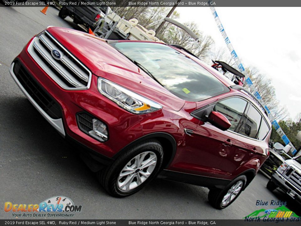 2019 Ford Escape SEL 4WD Ruby Red / Medium Light Stone Photo #30