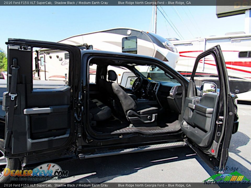 2016 Ford F150 XLT SuperCab Shadow Black / Medium Earth Gray Photo #12