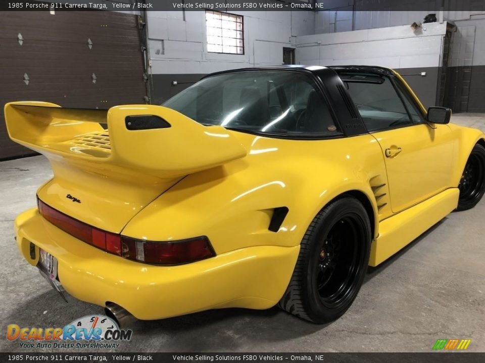 1985 Porsche 911 Carrera Targa Yellow / Black Photo #27