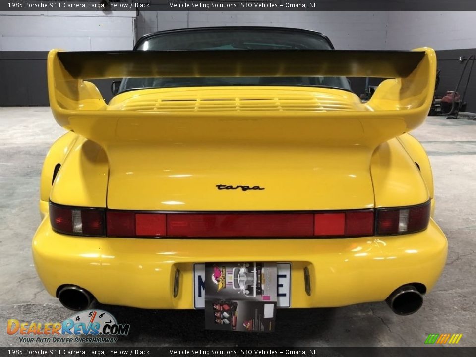 1985 Porsche 911 Carrera Targa Yellow / Black Photo #28