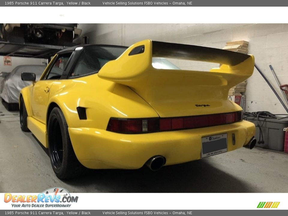 1985 Porsche 911 Carrera Targa Yellow / Black Photo #34