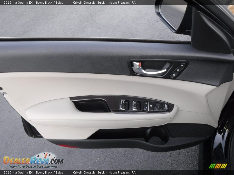 Door Panel of 2016 Kia Optima EX Photo #15