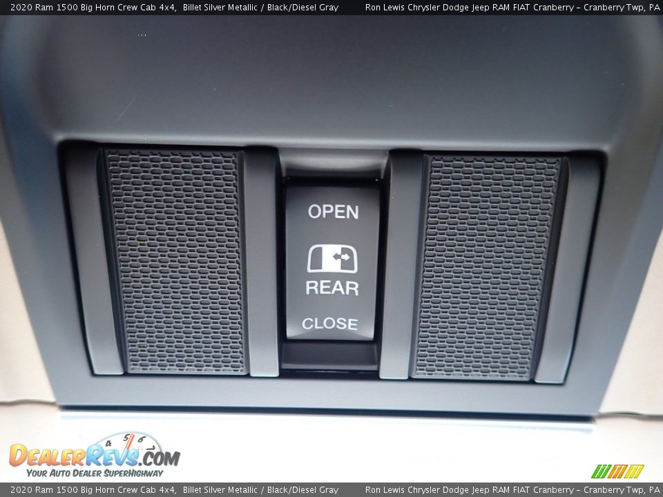 2020 Ram 1500 Big Horn Crew Cab 4x4 Billet Silver Metallic / Black/Diesel Gray Photo #18