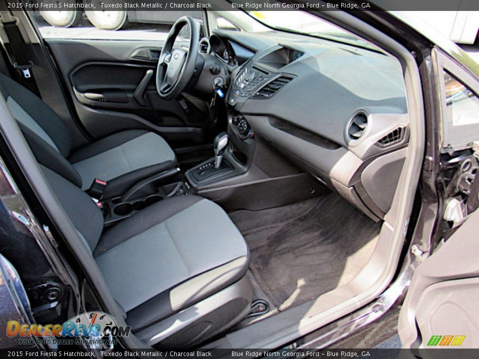 Front Seat of 2015 Ford Fiesta S Hatchback Photo #26