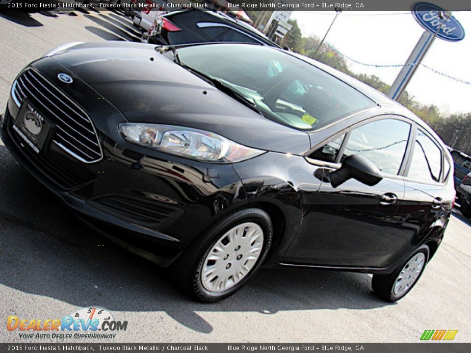 2015 Ford Fiesta S Hatchback Tuxedo Black Metallic / Charcoal Black Photo #28