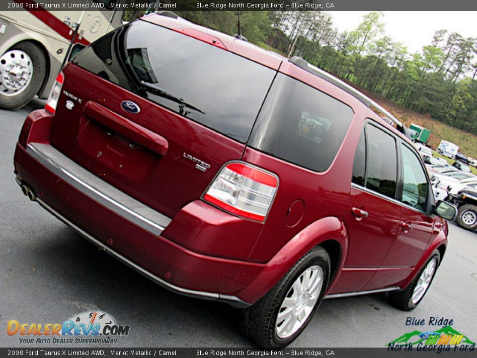 2008 Ford Taurus X Limited AWD Merlot Metallic / Camel Photo #32