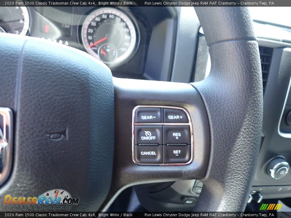 2020 Ram 1500 Classic Tradesman Crew Cab 4x4 Bright White / Black Photo #17