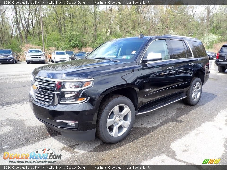 Front 3/4 View of 2020 Chevrolet Tahoe Premier 4WD Photo #1