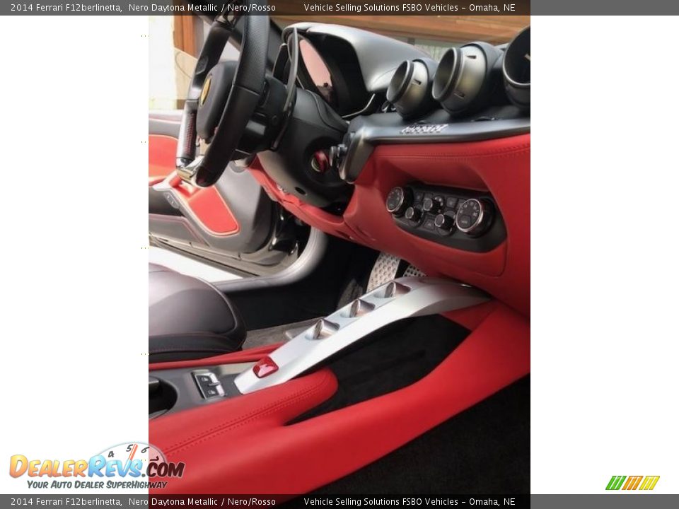 Dashboard of 2014 Ferrari F12berlinetta  Photo #6