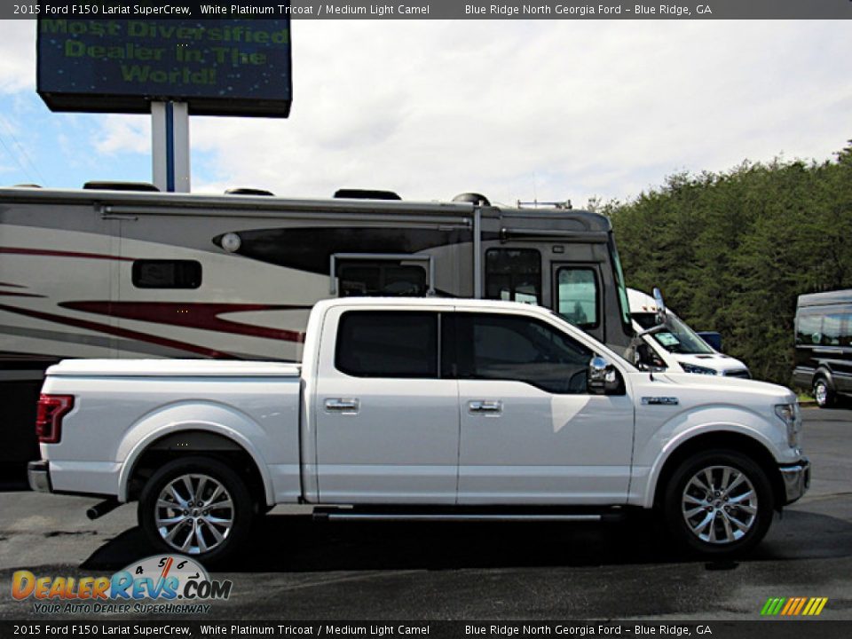 2015 Ford F150 Lariat SuperCrew White Platinum Tricoat / Medium Light Camel Photo #6