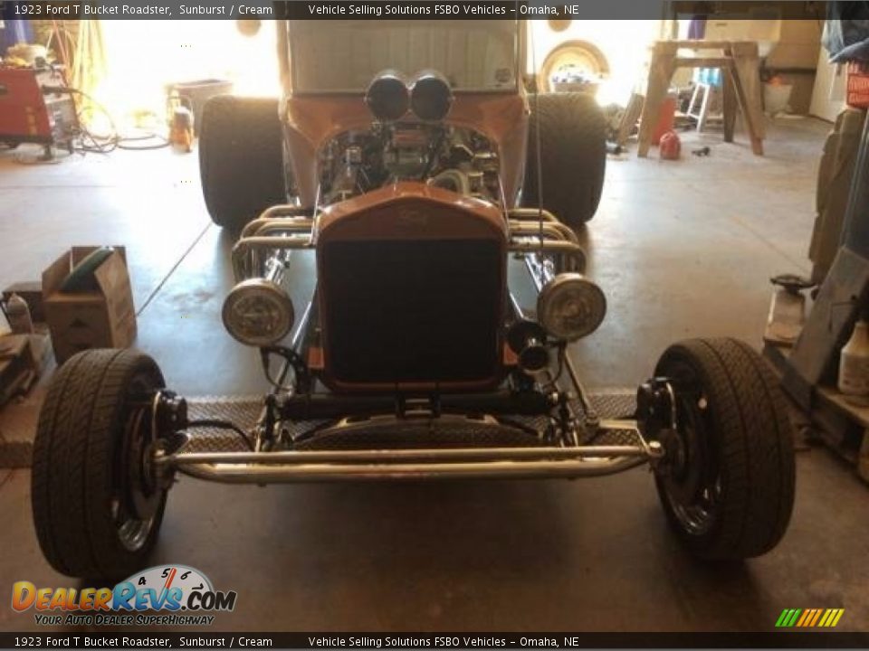 1923 Ford T Bucket Roadster Sunburst / Cream Photo #10