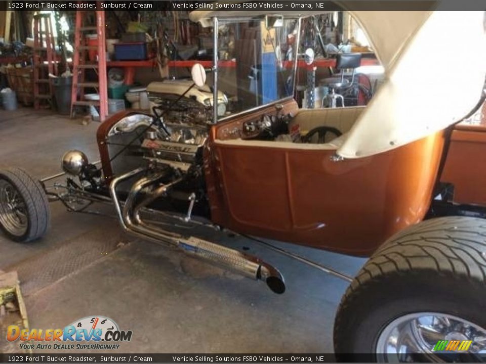 1923 Ford T Bucket Roadster Sunburst / Cream Photo #11