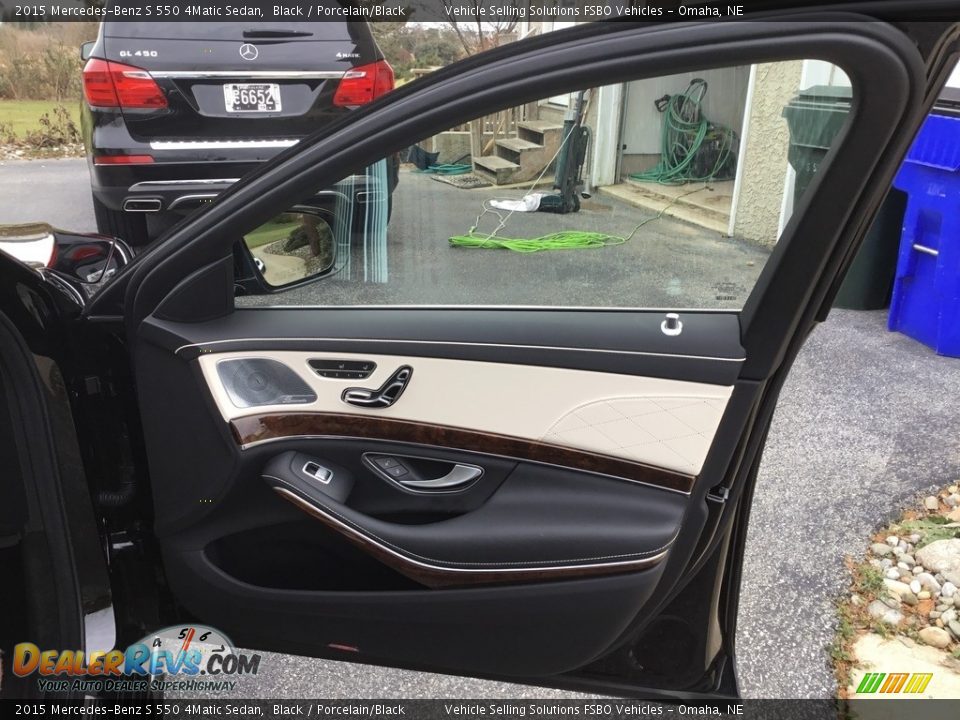 Door Panel of 2015 Mercedes-Benz S 550 4Matic Sedan Photo #6